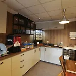 U Admirala Πανσιόν 4*