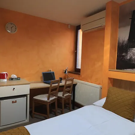 U Admirala Penzion 4*