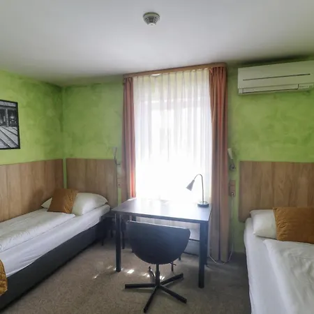 U Admirala Penzion 4*